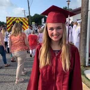 Meet your Posher, Hailee